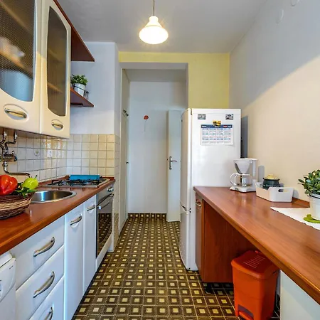 Gorgeous In Apartament *